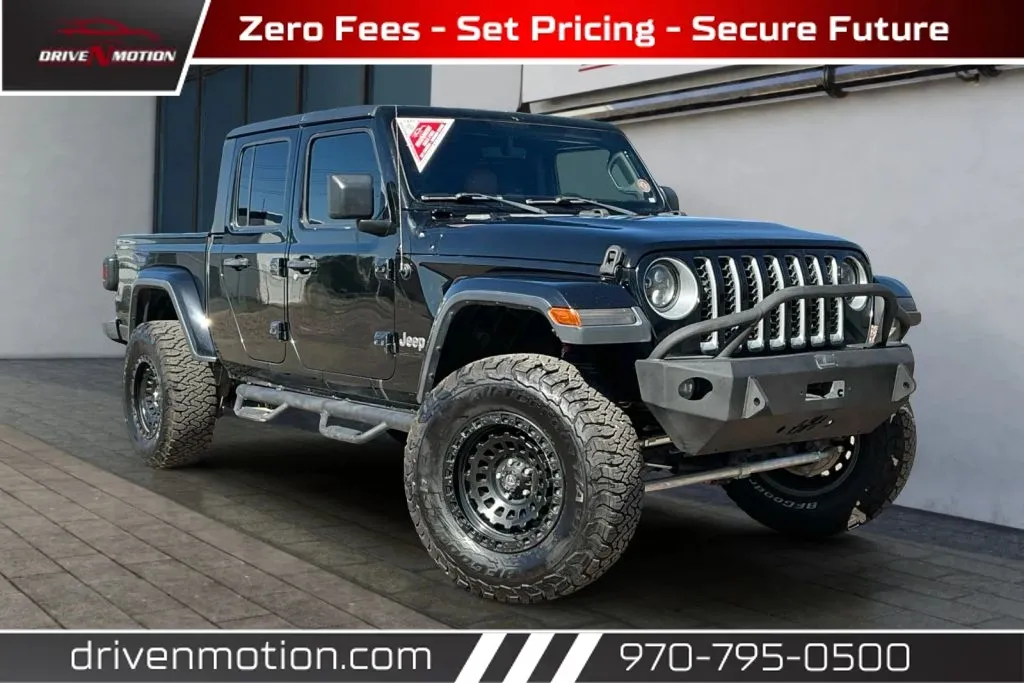 Black 2020 Jeep Gladiator Overland Pickup 4D 5 ft for sale in Greeley, CO