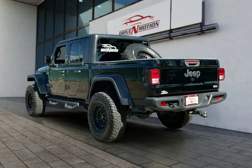 More photos of 2020 Jeep Gladiator Overland Pickup 4D 5 ft at Drive N-Motion Greeley, CO