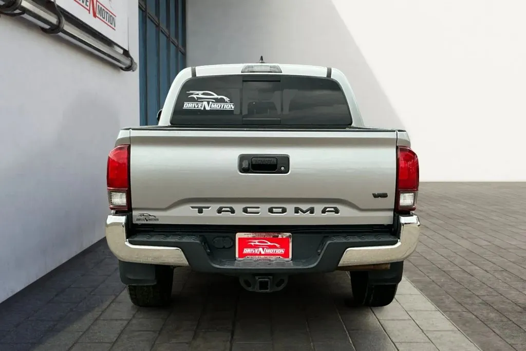 More photos of 2018 Toyota Tacoma Double Cab TRD Off-Road Pickup 4D 5 ft at Drive N-Motion Greeley, CO