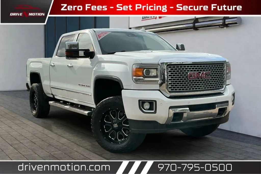 White 2016 GMC Sierra 2500 HD Crew Cab Denali Pickup 4D 6 1/2 ft for sale in Greeley, CO