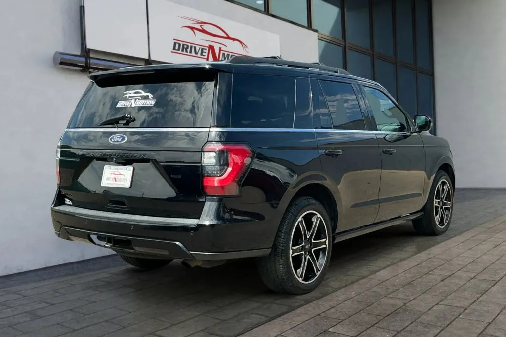 More photos of 2019 Ford Expedition Limited Sport Utility 4D at Drive N-Motion Greeley, CO