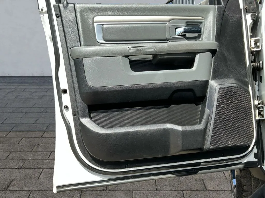 Ram 2500 photo 10