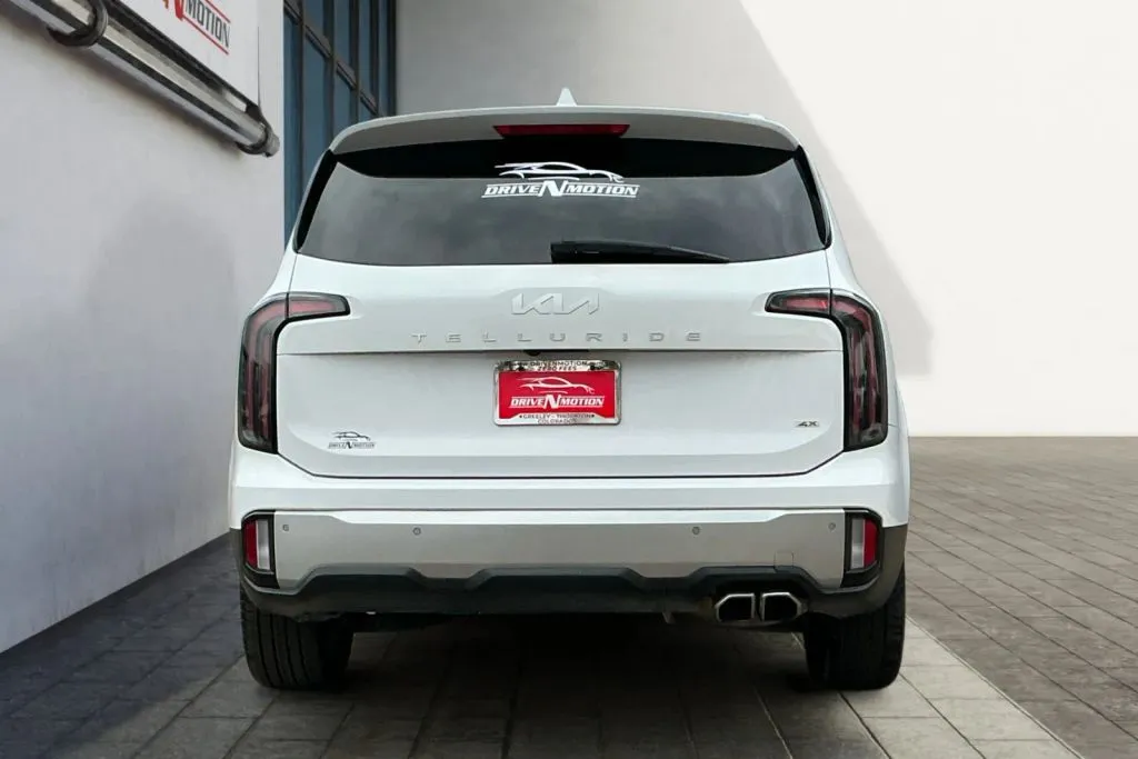 More photos of 2023 Kia Telluride EX Sport Utility 4D at Drive N-Motion Greeley, CO