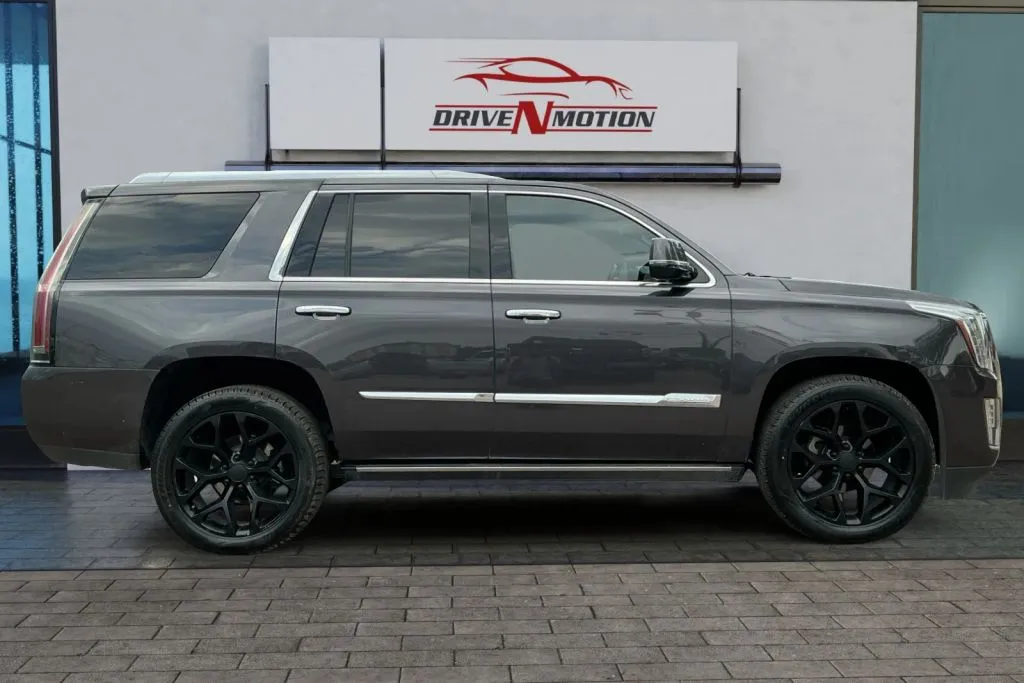 Another view of 2015 Cadillac Escalade Platinum Sport Utility 4D for sale in Greeley, CO at Drive N-Motion Greeley