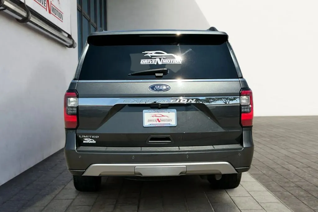 More photos of 2018 Ford Expedition Limited Sport Utility 4D at Drive N-Motion Greeley, CO