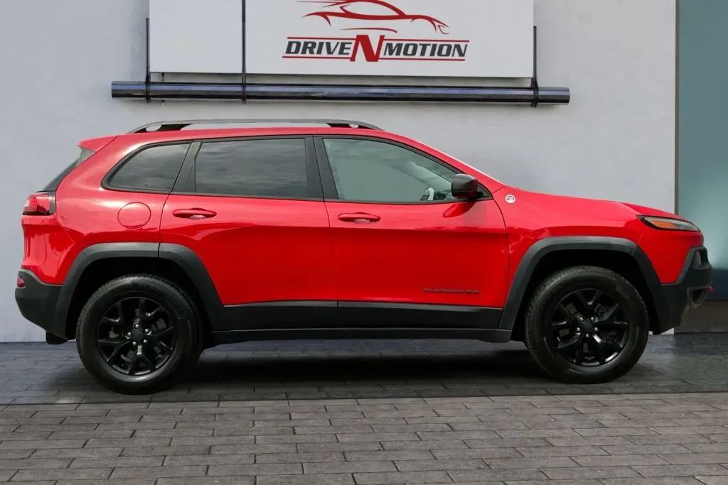 Another view of 2017 Jeep Cherokee TrailHawk Sport Utility 4D for sale in Greeley, CO at Drive N-Motion Greeley