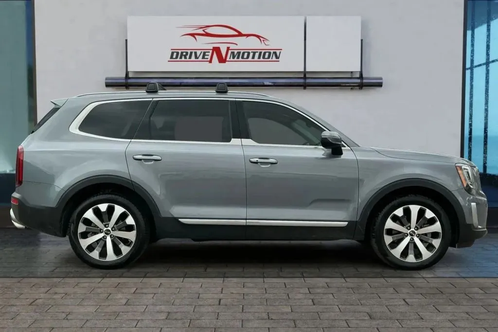 Another view of 2021 Kia Telluride S Sport Utility 4D for sale in Greeley, CO at Drive N-Motion Greeley