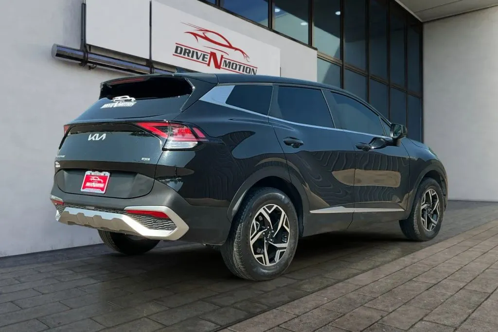 More photos of 2023 Kia Sportage LX Sport Utility 4D at Drive N-Motion Greeley, CO
