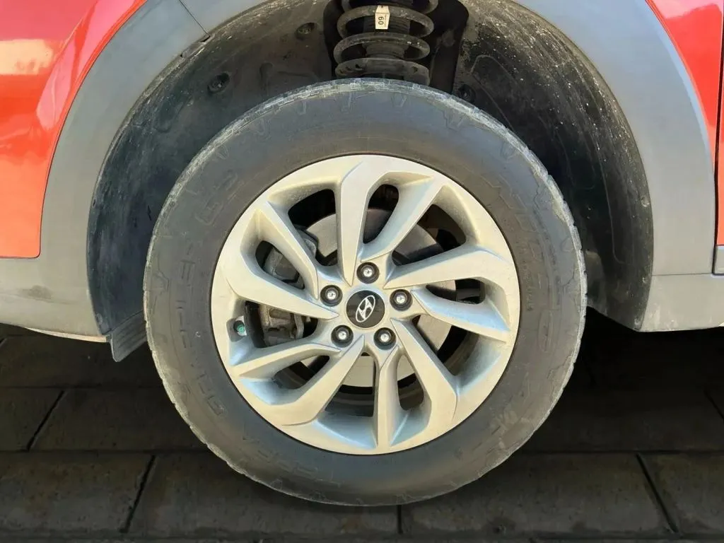 2017 Hyundai Tucson SE - Photo 24