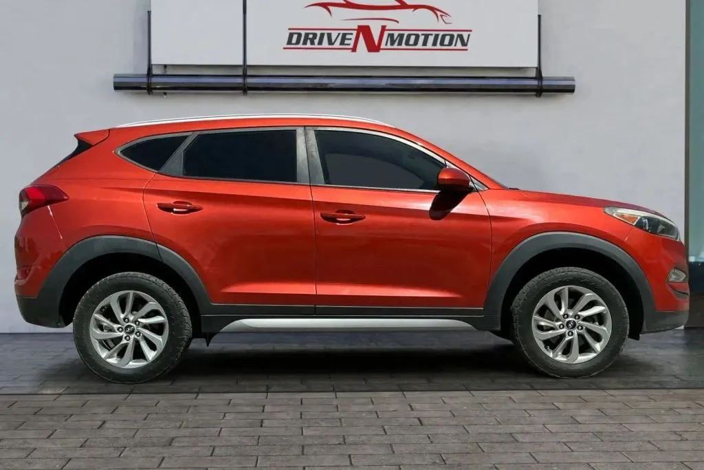 Photos of 2017 Hyundai Tucson SE Sport Utility 4D for sale in Greeley, CO at Drive N-Motion Greeley