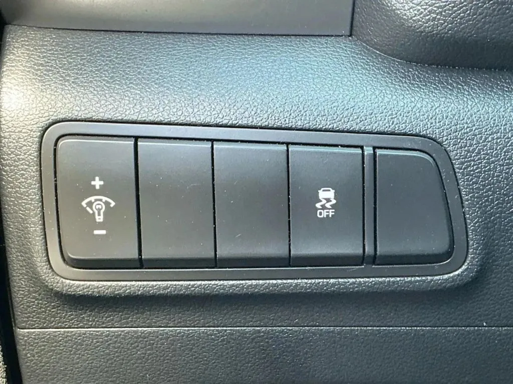 2017 Hyundai Tucson SE - Photo 32