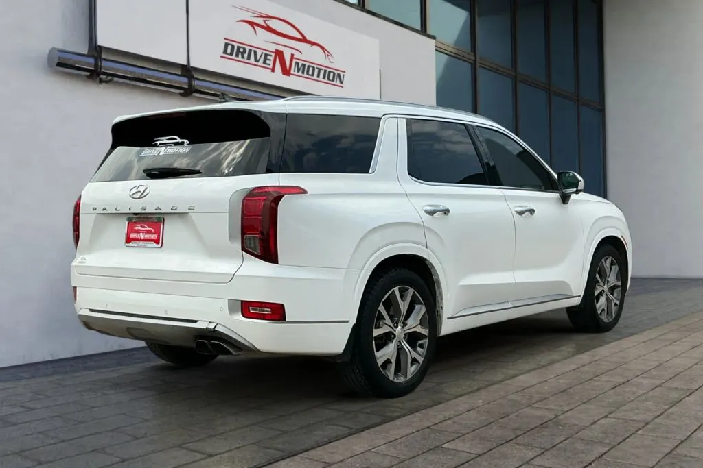 Another view of 2021 Hyundai Palisade Limited Sport Utility 4D for sale in Greeley, CO at Drive N-Motion Greeley