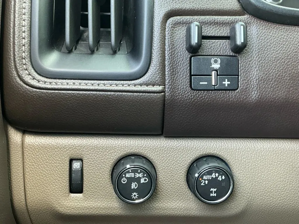 GMC Canyon photo 35