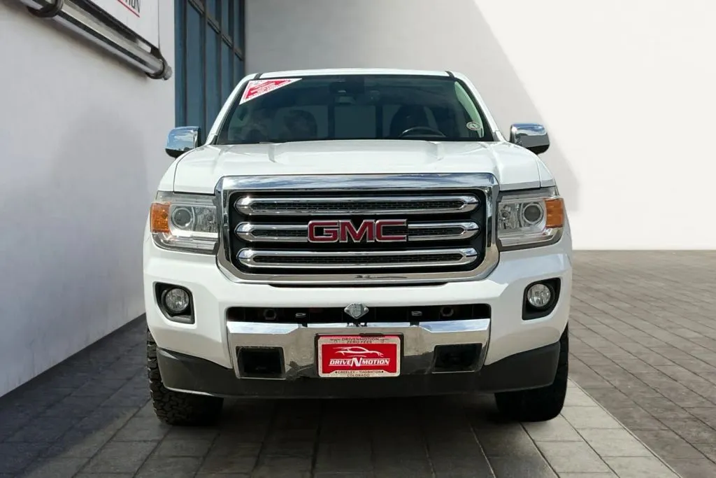 GMC Canyon photo 8
