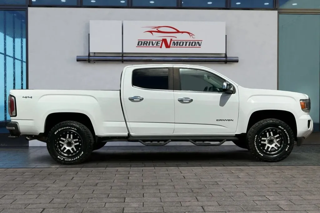 Another view of 2019 GMC Canyon Crew Cab SLT Pickup 4D 6 ft for sale in Greeley, CO at Drive N-Motion Greeley