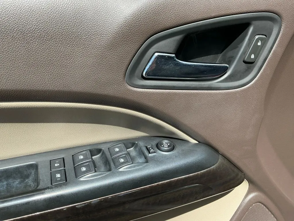 GMC Canyon photo 11