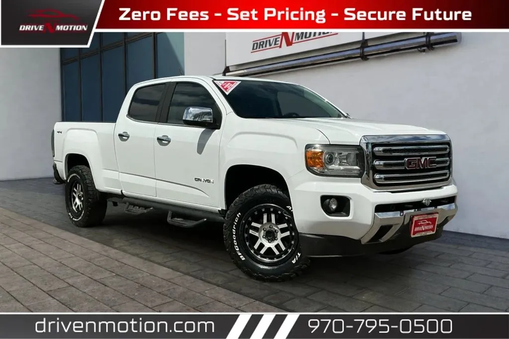 White 2019 GMC Canyon Crew Cab SLT Pickup 4D 6 ft for sale in Greeley, CO