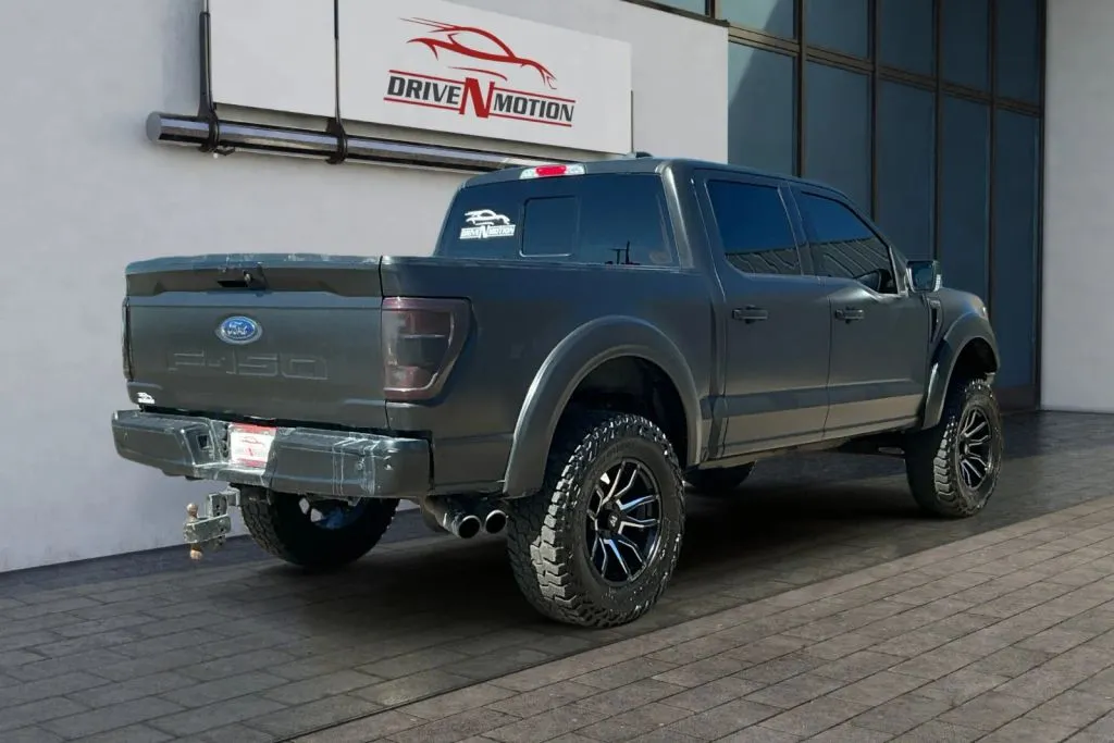 More photos of 2021 Ford F-150 SuperCrew Cab XLT Pickup 4D 5 1/2 ft at Drive N-Motion Greeley, CO