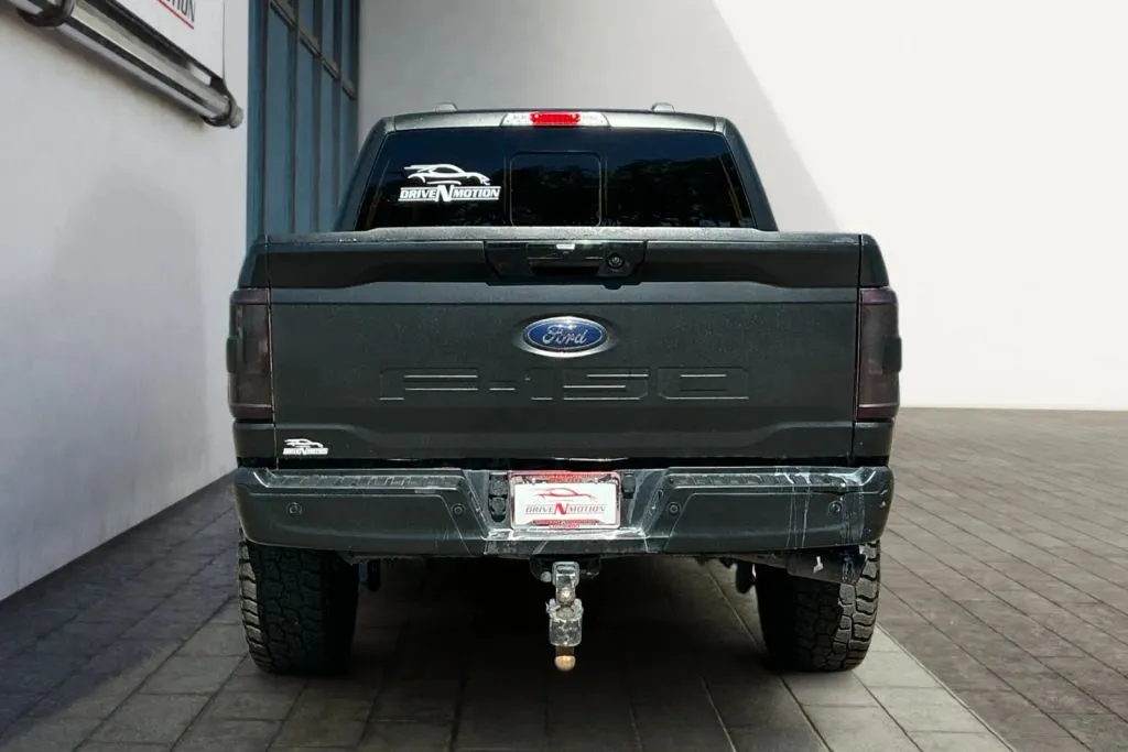 More photos of 2021 Ford F-150 SuperCrew Cab XLT Pickup 4D 5 1/2 ft at Drive N-Motion Greeley, CO