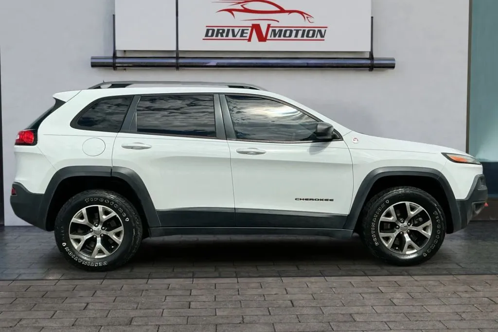 Another view of 2015 Jeep Cherokee TrailHawk Sport Utility 4D for sale in Greeley, CO at Drive N-Motion Greeley