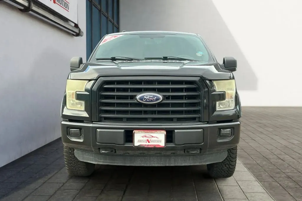 Ford F-150 photo 8