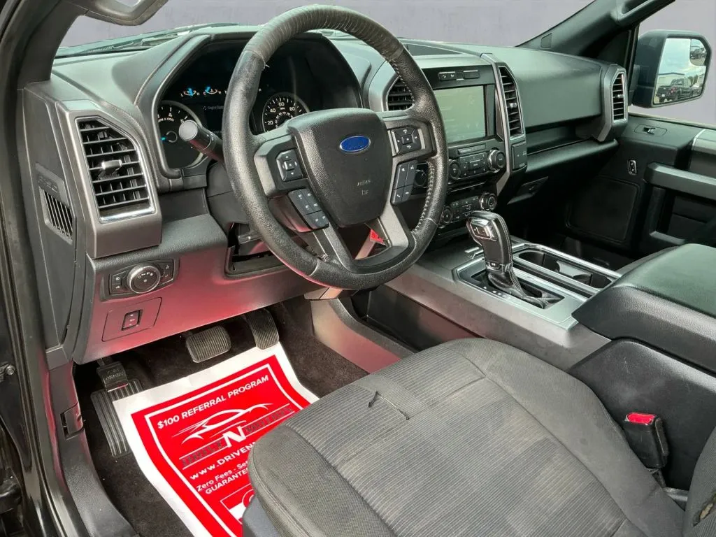 Ford F-150 photo 13