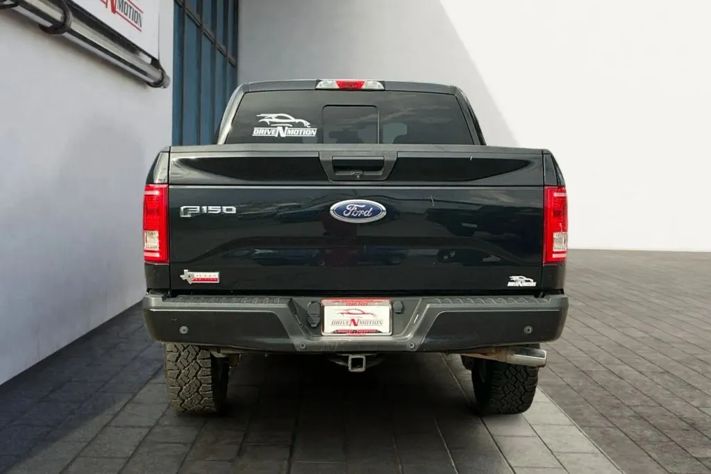More photos of 2015 Ford F-150 SuperCrew Cab XLT Pickup 4D 5 1/2 ft at Drive N-Motion Greeley, CO
