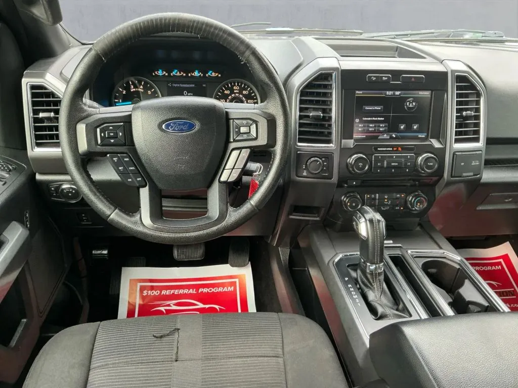 Ford F-150 photo 16