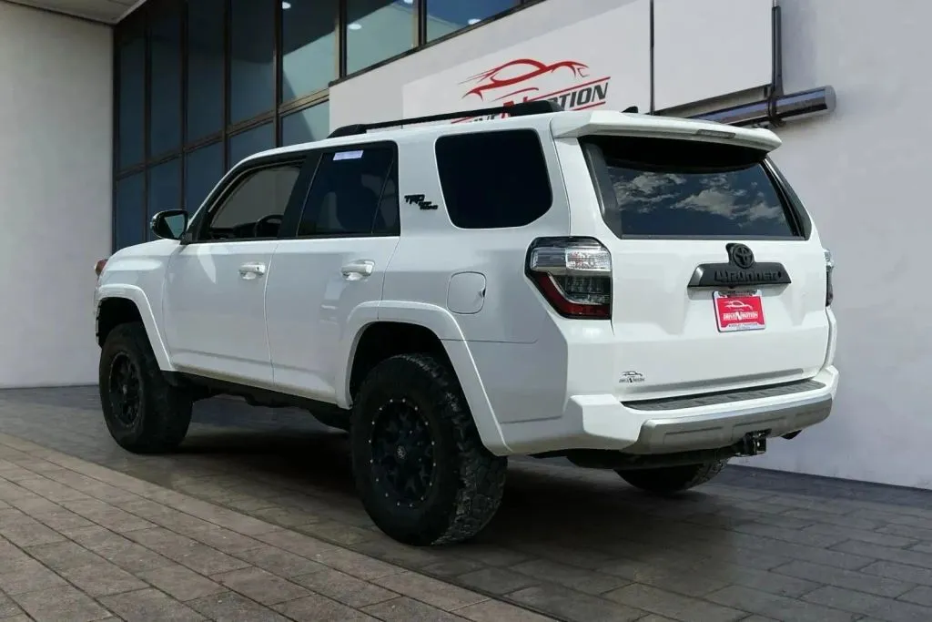 More photos of 2019 Toyota 4Runner TRD Off-Road Premium Sport Utility 4D at Drive N-Motion Greeley, CO