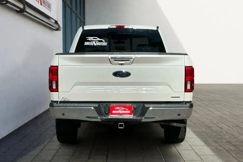 More photos of 2018 Ford F-150 SuperCrew Cab Lariat Pickup 4D 5 1/2 ft at Drive N-Motion Greeley, CO
