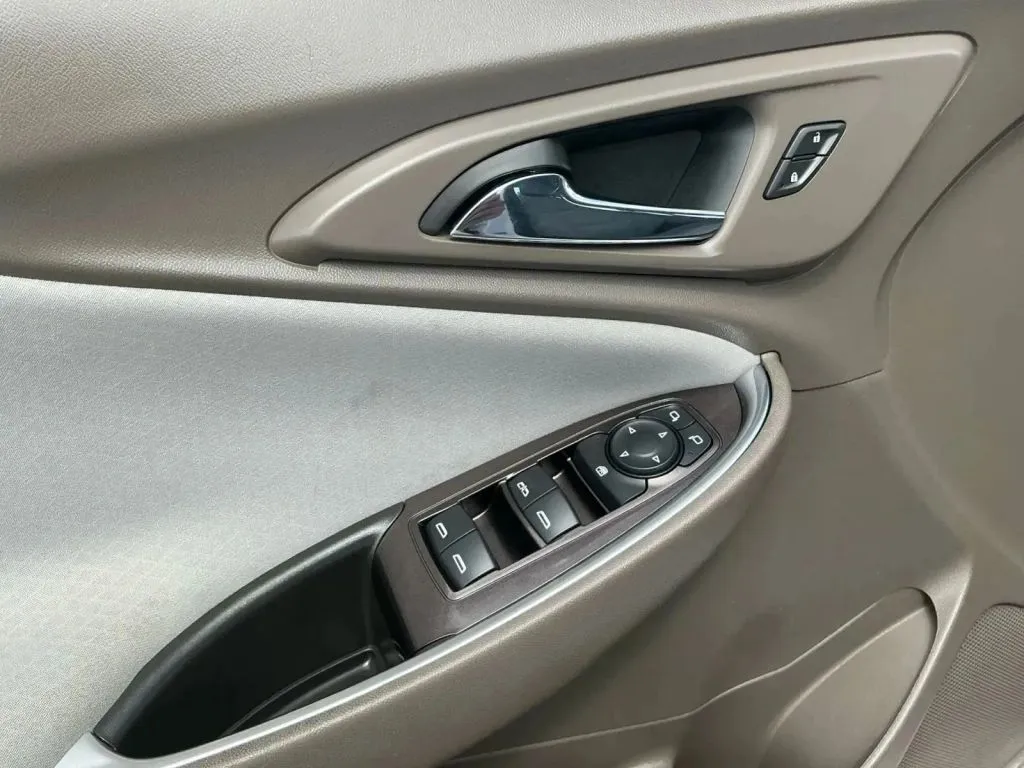 Chevrolet Malibu photo 11