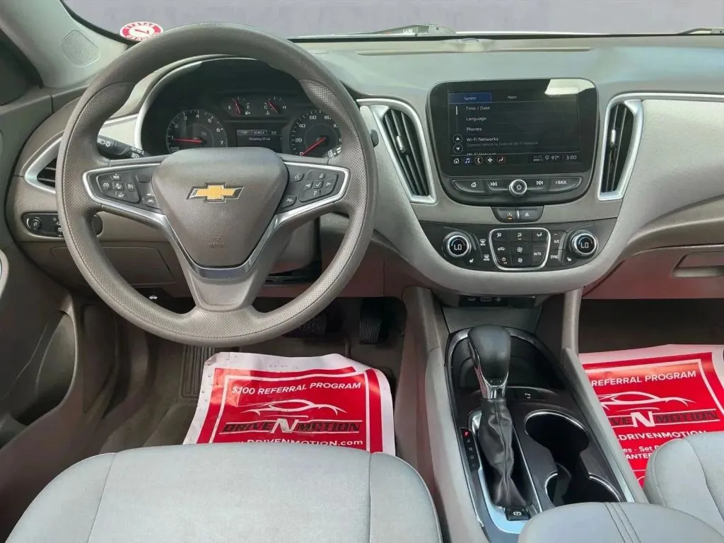Chevrolet Malibu photo 16
