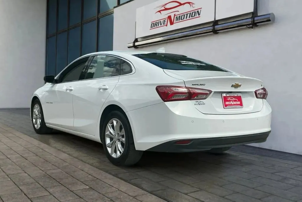 Chevrolet Malibu photo 6