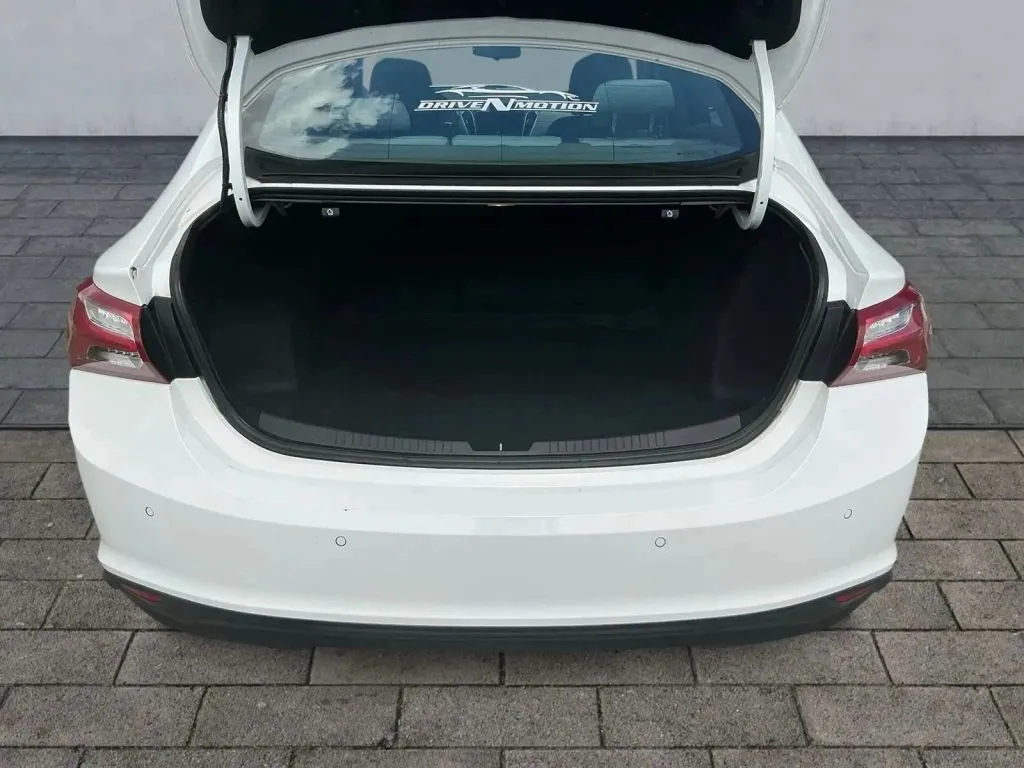 Chevrolet Malibu photo 20
