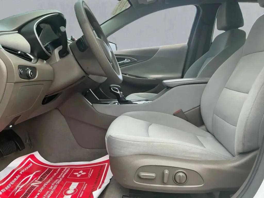 Chevrolet Malibu photo 12