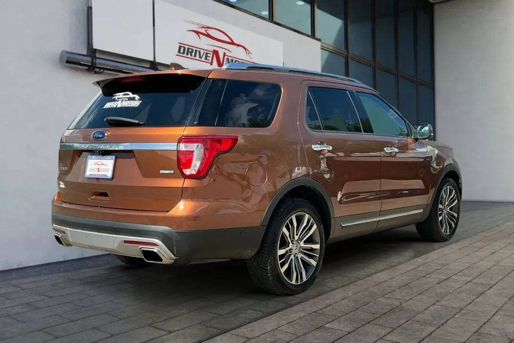 More photos of 2017 Ford Explorer Platinum Sport Utility 4D at Drive N-Motion Greeley, CO