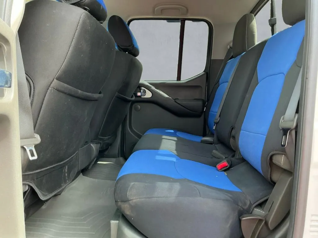 Nissan Frontier photo 14