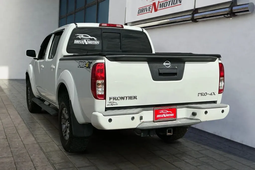 Nissan Frontier photo 6