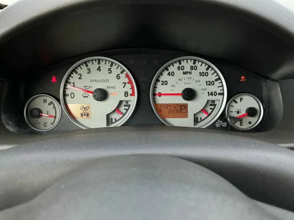 Nissan Frontier photo 25