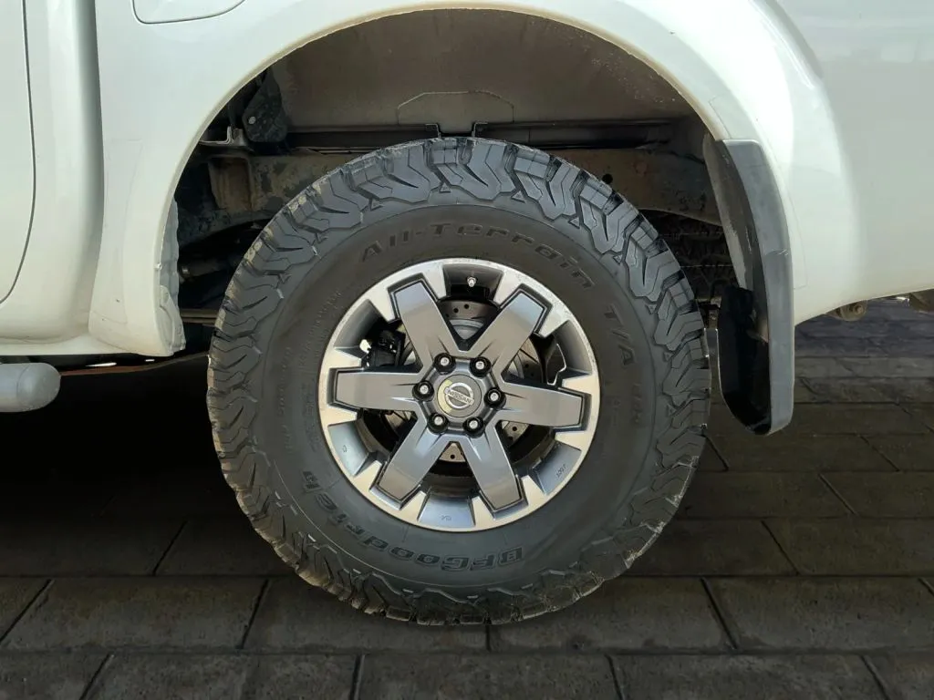 Nissan Frontier photo 17