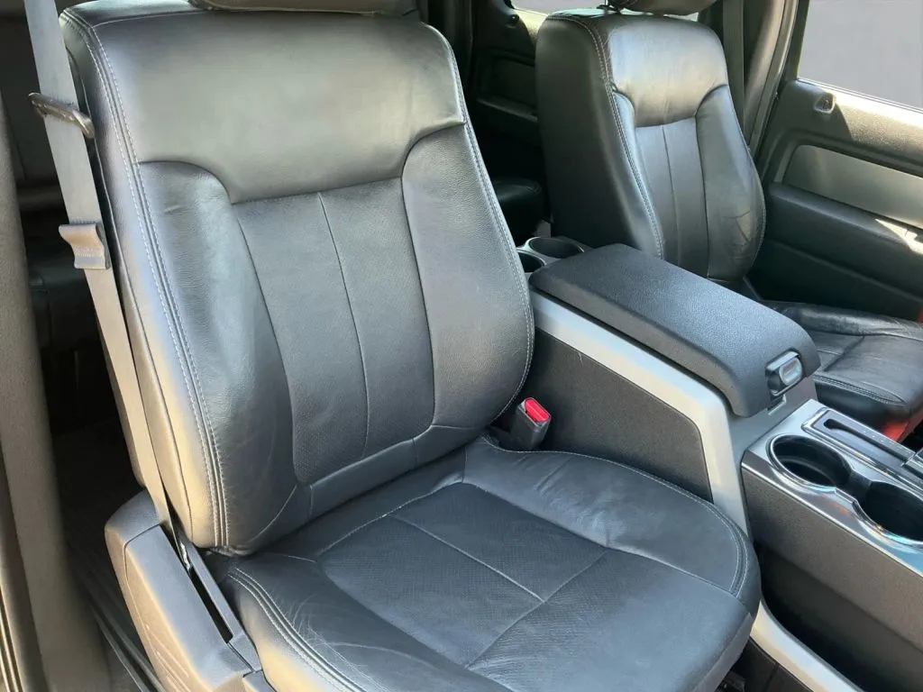 Ford F-150 photo 22