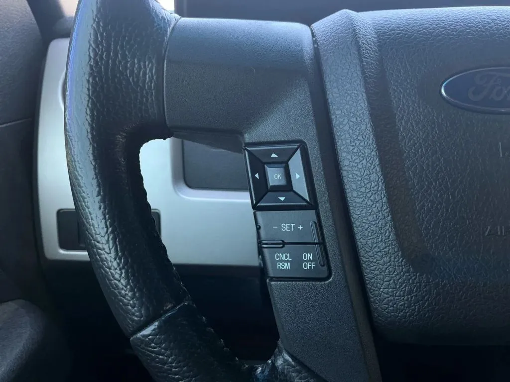 Ford F-150 photo 26