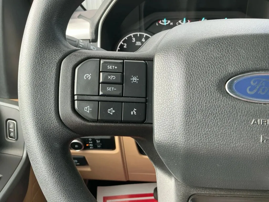 2023 Ford F-150 XLT - Photo 26