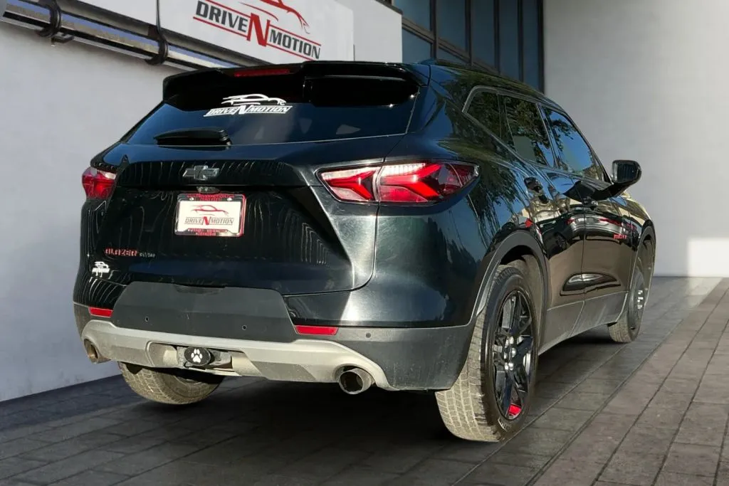 More photos of 2020 Chevrolet Blazer 3LT Sport Utility 4D at Drive N-Motion Greeley, CO