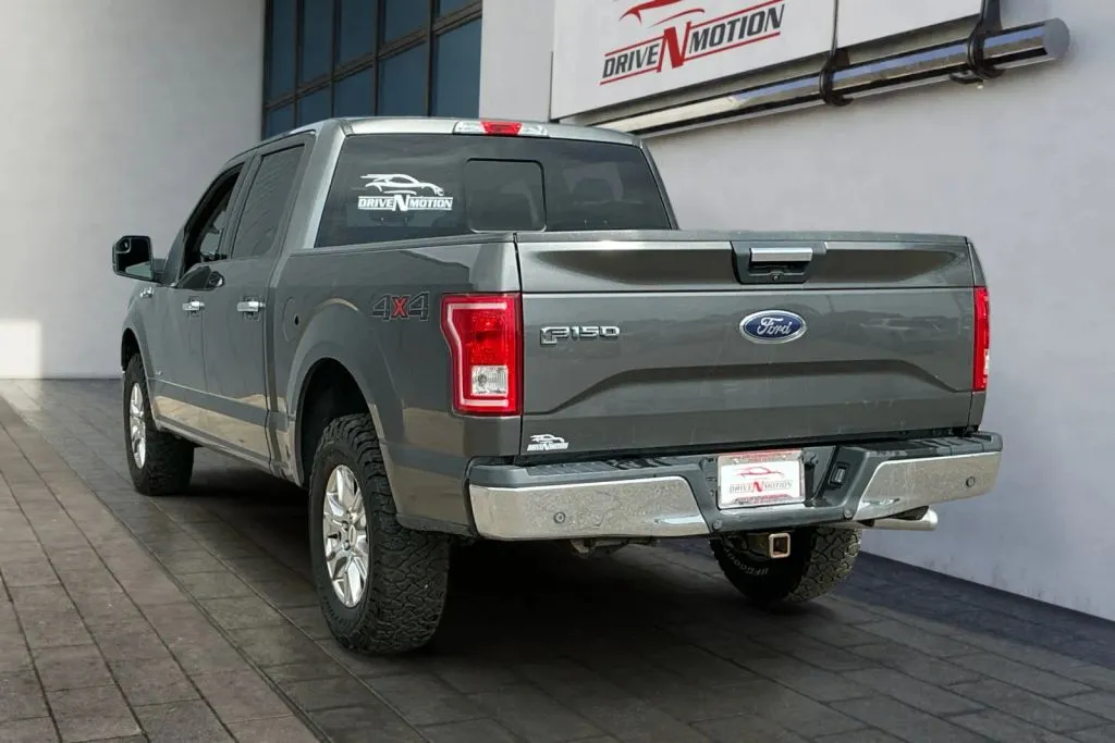 Ford F-150 photo 6