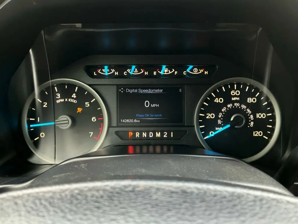 Ford F-150 photo 25