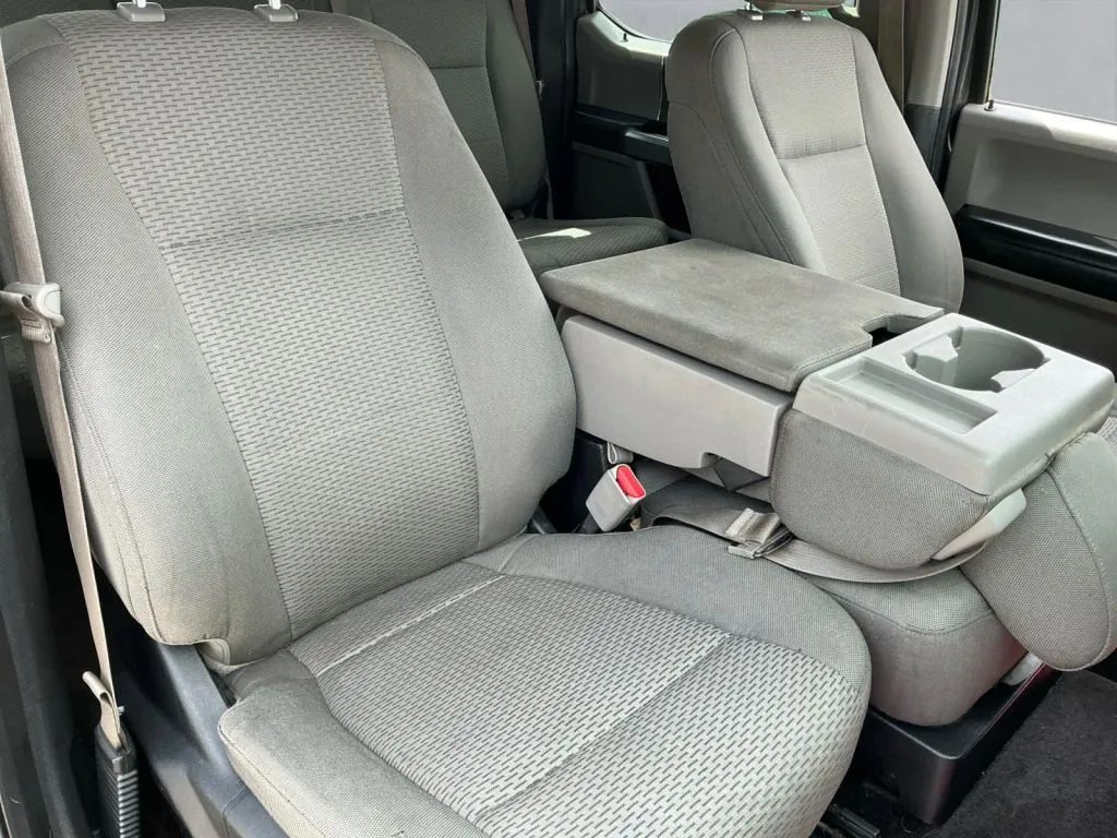 Ford F-150 photo 22