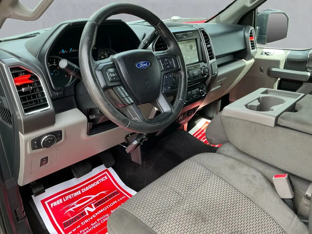 Ford F-150 photo 13