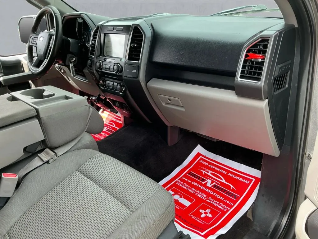 Ford F-150 photo 20
