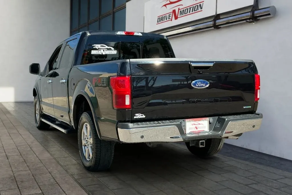 Ford F-150 photo 6